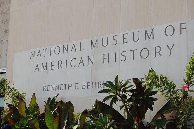 National Archives + American History Museum Exclusive Guided Tour - Meet at the National Archives Research Center in Washington DC