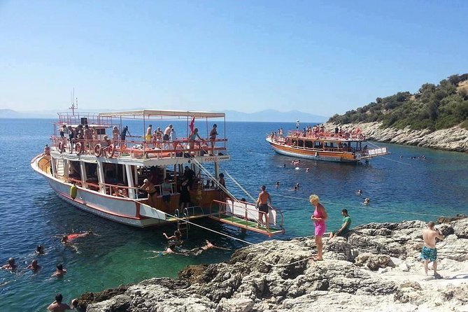 National Park Boat Trip with Lunch from Kusadasi / Selcuk - Onboard Dining: Buffet Lunch with Soft Drinks