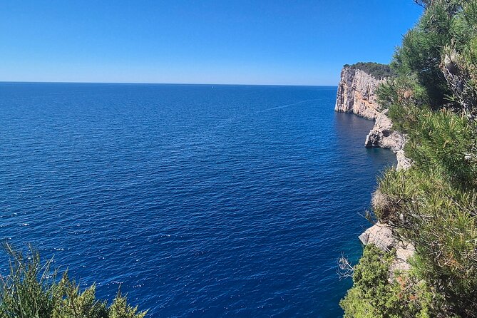 National Park Kornati & Telascica Nature Park for 15 people max - Optional Swimming and Snorkeling at Pasman Island