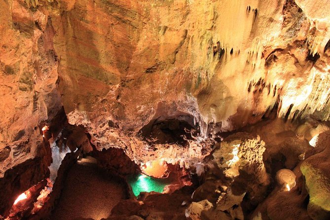 Natural Caves - Alcobaça - Nazaré - West Coast - Óbidos start in Lisbon private - A Quick Stop at Castelo de Porto de Mos