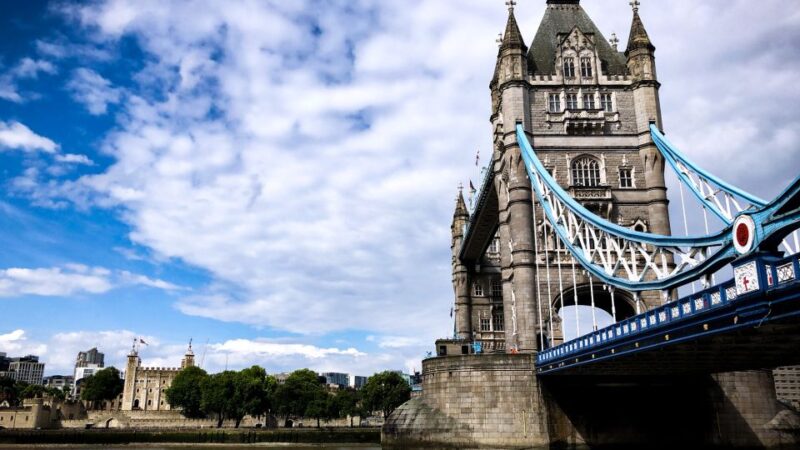 Naughty London: Unsavoury History Walking Tour - A Medieval Palace in Southwark