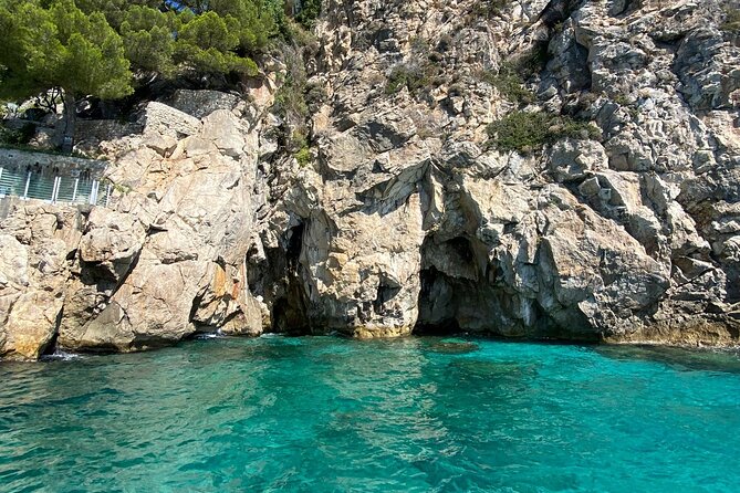 Nautical excursion - Nice-Monaco 2H30 - Swim, Snorkel, and Relax on a Sporty Boat