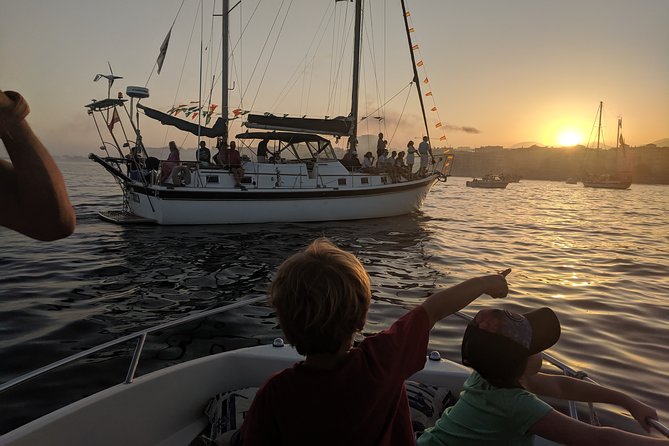 Navigation License - The Location and Meeting Point in Estepona