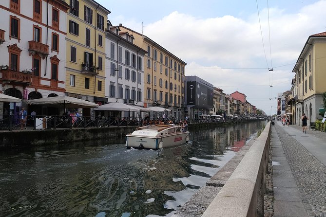 Navigli Walking Tour - small group tour - The Experience: From Historic Waterways to Nightlife