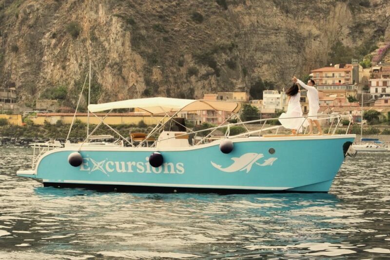 Naxos: Cruise on Isola Bella with swimming, fruit & prosecco - Key Points