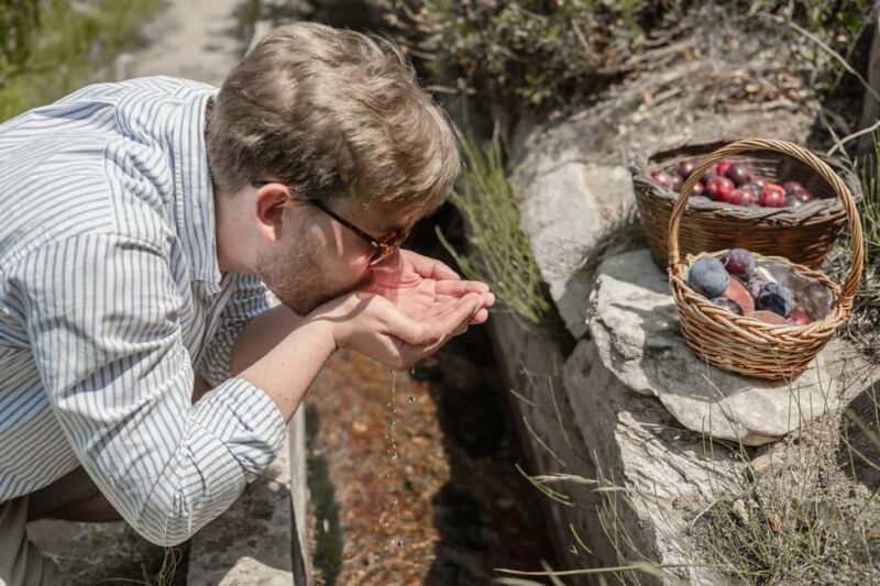 Naxos: Family Farm-table Cooking, Kouros Tour & Live Music - Tour of the Kouros of Melanes and Nearby Landmarks