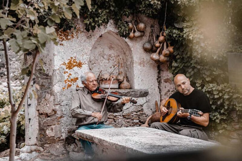 Naxos: Family Farm-table Cooking, Kouros Tour & Live Music - Who Will Enjoy This Experience the Most