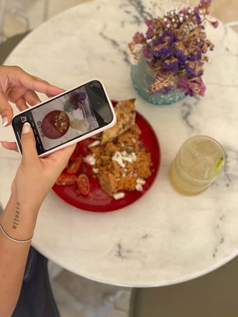 Naxos: Melanes Café Brunch & Kouros Trip with Transfer - The Choice Between a Scenic Hike or Comfortable Transfer