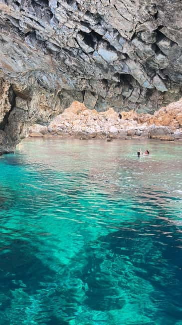 Naxos: Private Boat Tour to Antiparos & Blue Lagoon - Exploring the Secret Beaches and Coves of Antiparos