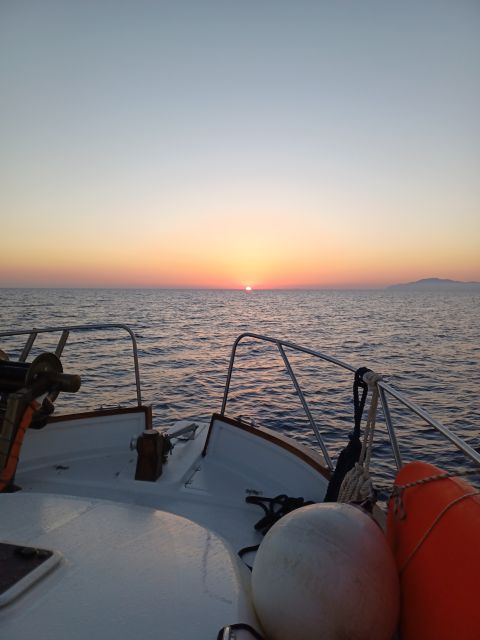 Naxos: Private Fishing Boat Trip with Fresh Onboard Meal - Naxos: Private Fishing Boat Trip with Fresh Onboard Meal