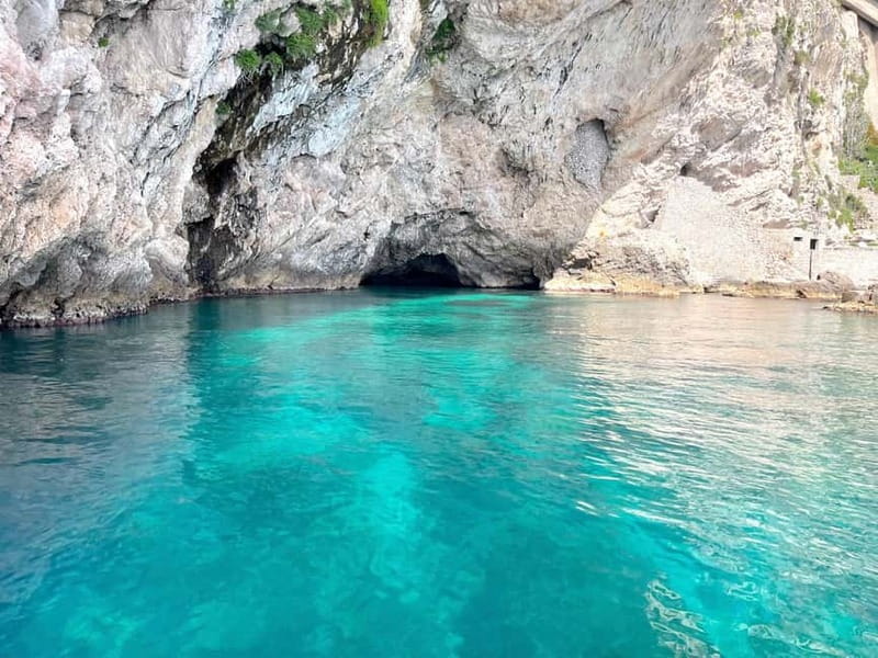 Naxos: Taormina Boat Tour with Snorkeling and Prosecco - Visiting Sea Caves: Grotta dellAmore and Grotta Azzurra