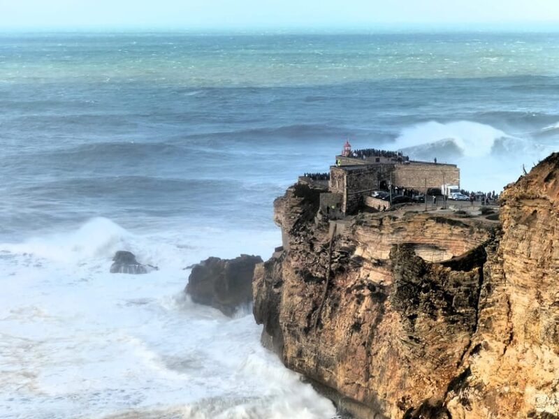 Nazaré (Giant Waves): Half-Day Private Tour from Lisbon - Stroll Through Nazaré’s Old Streets and Fishermen’s Quarter