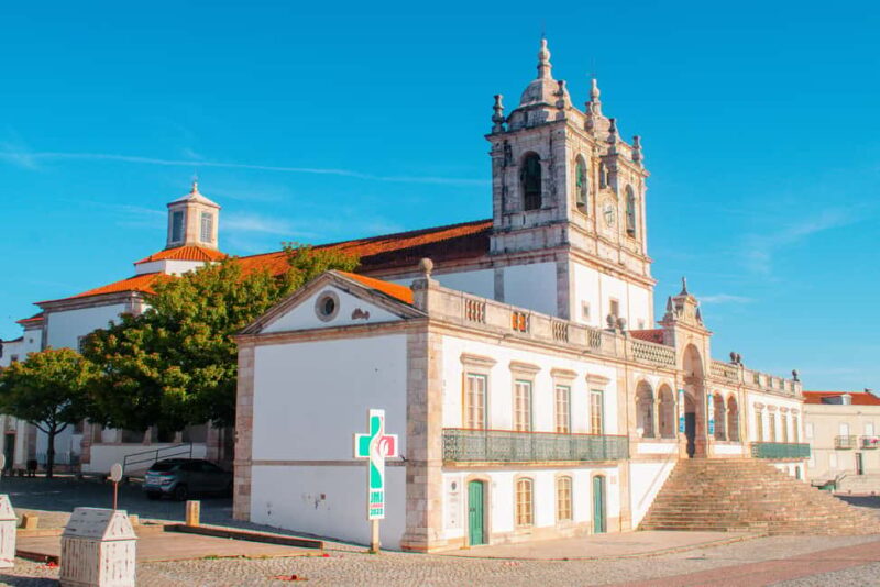 Nazaré: Hidden Gems Walking Tour with Local Guide - Key Points