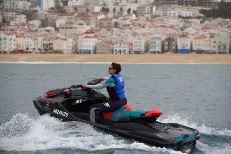 Nazaré: Jet Ski Rental - Key Points