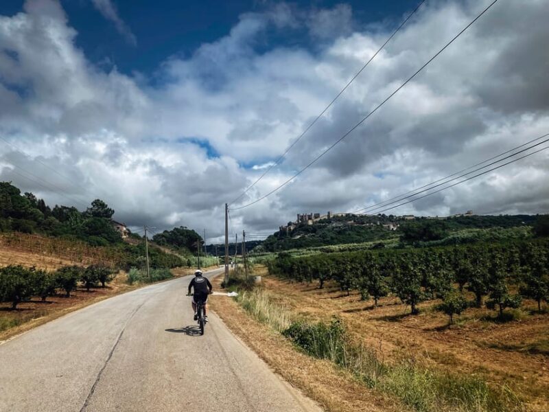 Nazaré - Óbidos E-bike and Wine tour - Discovering Salir do Porto and Praia da Foz do Arelho