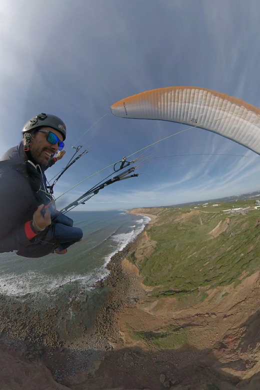 Nazare: Paragliding tandem flight - The Expertise of Cloudbase Portugal Guides