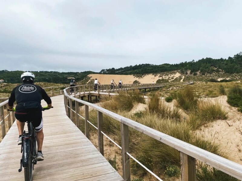 Nazaré-São Martinho E-bike tour - Visiting the São Miguel Arcanjo Fortress and Museum