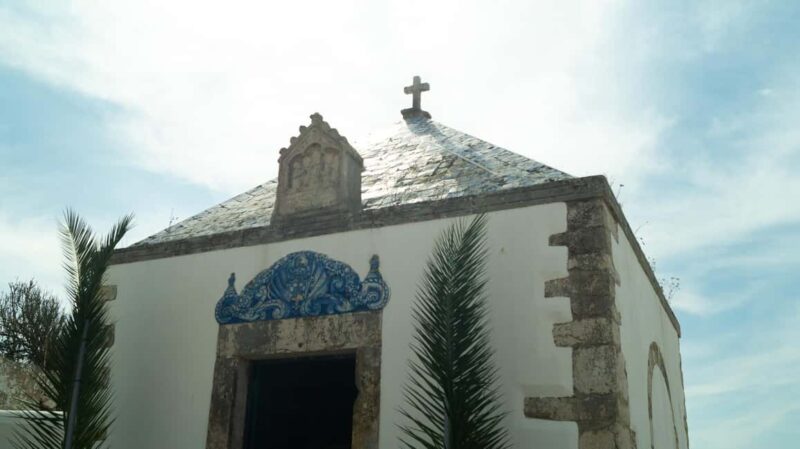 Nazaré: Walking Tour with Funicular & Local Guide - Visiting Sítio: Sanctuary and Panoramic Vistas