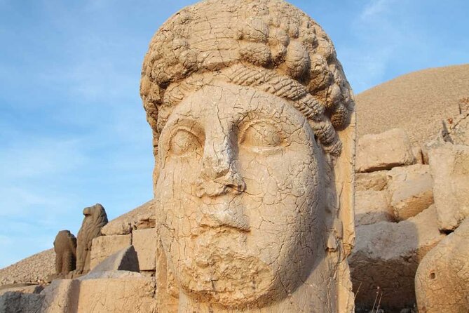 Nemrut Mountain Tour from Istanbul - 2 Days 1 Night - Experience the Majesty of Mount Nemrut in Just Two Days from Istanbul
