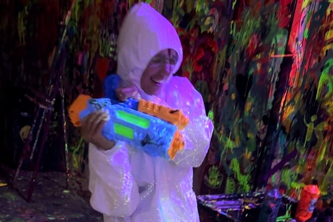 Neon Art Experience Glow in the Dark Painting - Booking, Cancellation, and Practical Tips
