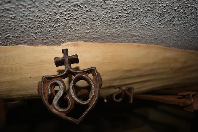 NETFLIX Family Experience in Sardinia, Blue Zone Longevity - Meet, Cook and Eat - Enjoying Sardinian Cuisine and Beverages