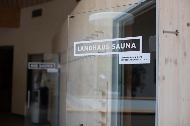 Netphen: Day ticket for the 4-star sauna world at N-FLOW - Key Points