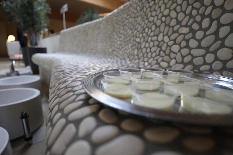 Netphen: Day ticket for the 4-star sauna world at N-FLOW - Exploring the Sauna Garden and Relaxation Spots