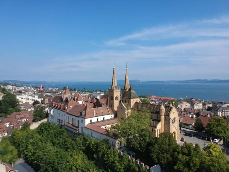 Neuchâtel: Express Walk with a Local in 60 minutes - Discover Neuchâtel in 60 Minutes with a Local Guide