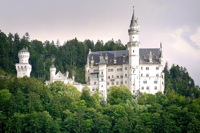 Neuschwanstein Castle and Linderhof Palace Day Trip from Munich - Inside Neuschwanstein: A Peek Into Bavarian Fantasy