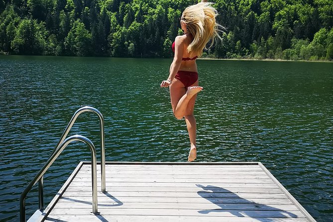 Neuschwanstein Castle by Bus Incl. Bike Ride or Hohenschwangau - Additional Activities and Pacing