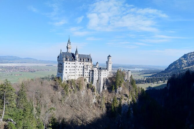Neuschwanstein Castle Small-Group Guided Day Trip from Munich - Practical Details: Group Size, Guide, and Accessibility