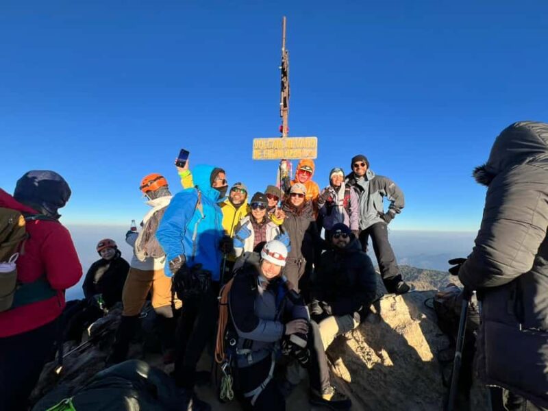 Nevado de Colima: Guided tour to the summit - Traversing Mountain Trails and Volcanic Terrain