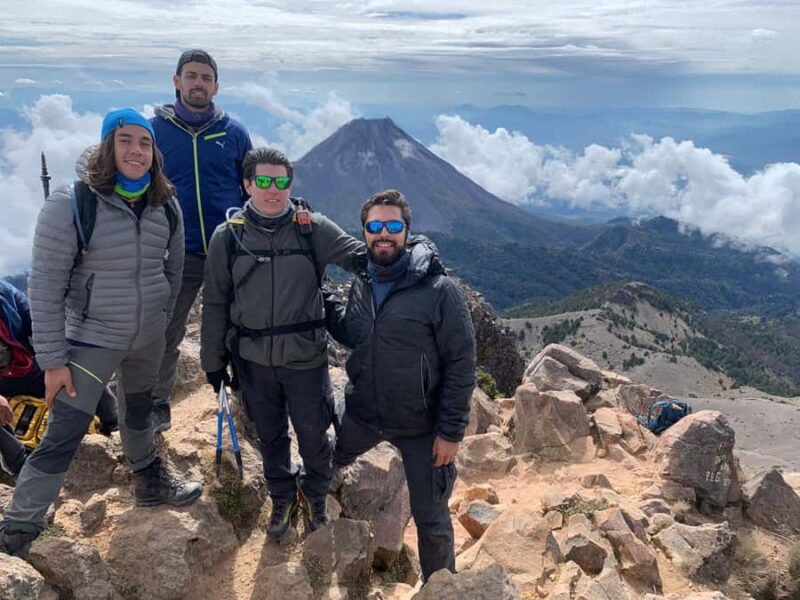 Nevado de Colima: Guided tour to the summit - Logistics: Meeting Point and Group Size