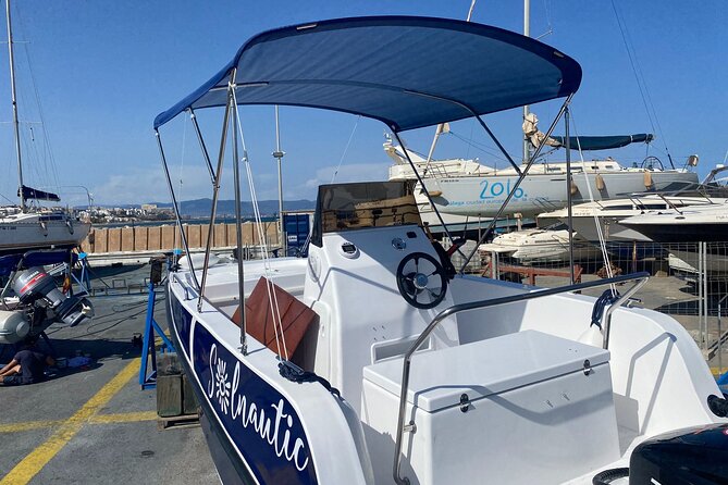 New 2025!! Unlicensed boat for dolphin watching - What is Included in the Rental