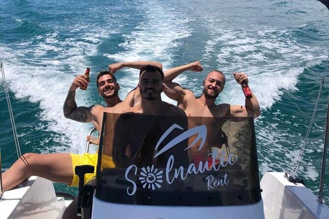 New 2025!! Unlicensed boat for dolphin watching - Who Will Enjoy This Experience Most