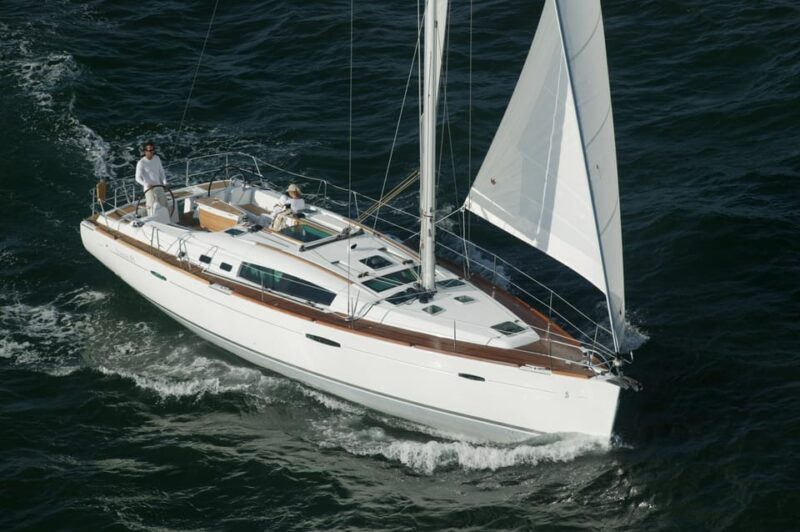 New Forest: Sail with Lunch or Dinner from Lymington - Flexible Booking and Great Value