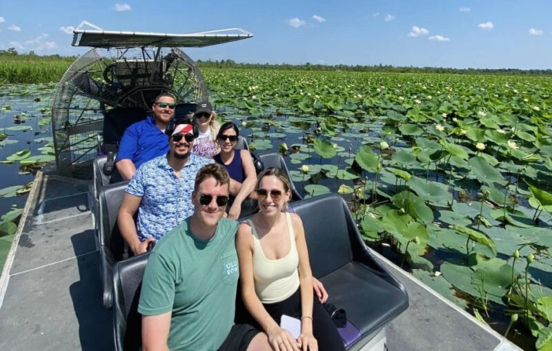 New Orleans: 10 Passenger Airboat Swamp Tour - The Airboat Experience: Speed, Safety, and Scenic Views