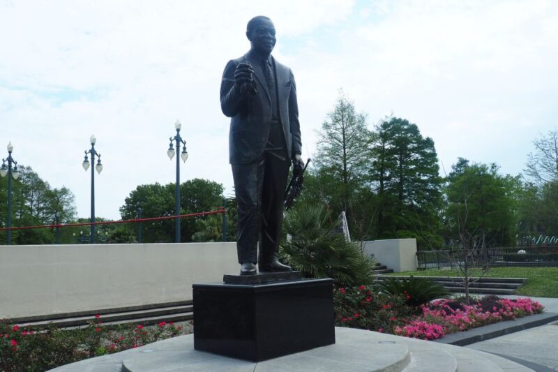 New Orleans: 2-Hour French Quarter History and Voodoo Tour - Discovering the Heart of the French Quarter