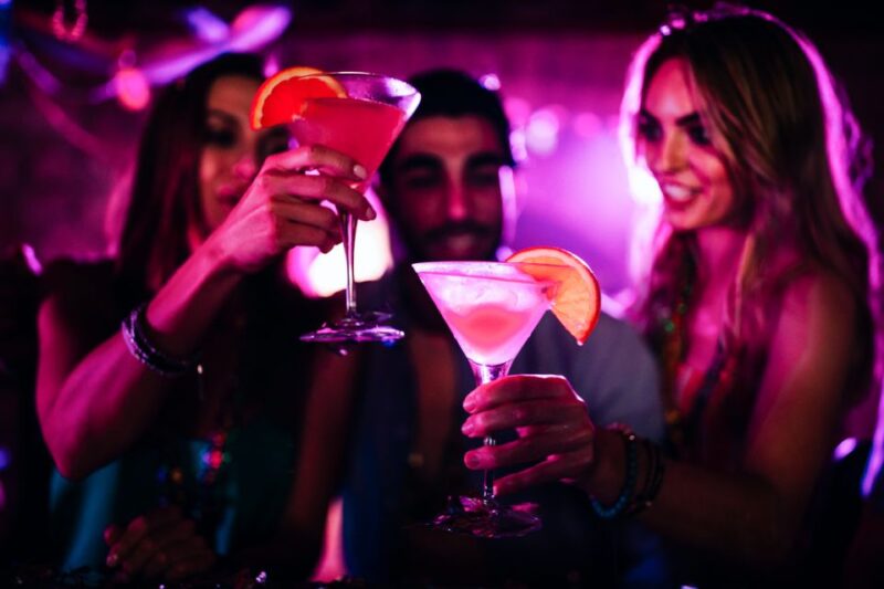 New Orleans: 2-Hour Ghosts & Vampires Walking Tour - The Role of the Guides and Their Storytelling Style