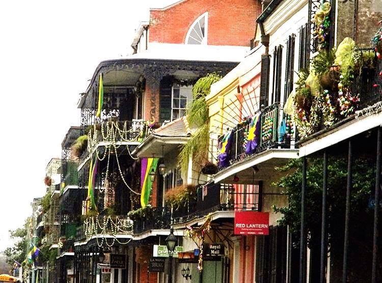 New Orleans: 2-Hour Historical Walking Tour - Jackson Square’s Green Oasis