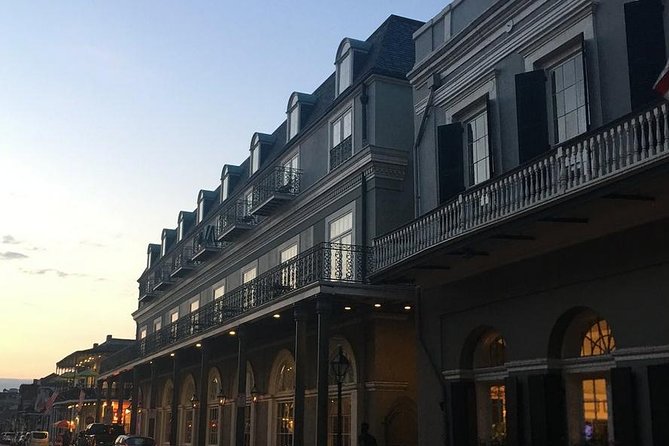 New Orleans 5-in-1 Tour Experience - The Vibrant Nightlife and Vampire Hunts on Bourbon Street