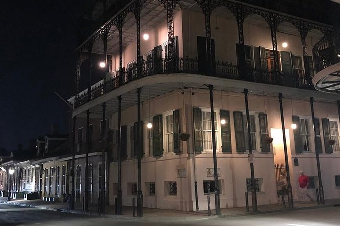 New Orleans 5-in-1 Tour Experience - Royal Street’s Ghostly Tales and Voodoo Curses