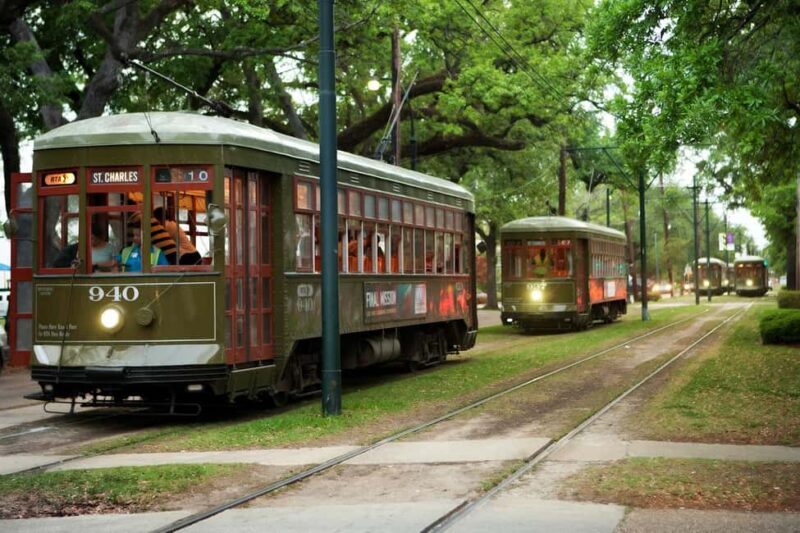 New Orleans: City & Cemetery Tour + Garden District Stroll - Leisure Time at City Park for Photos and Snacks