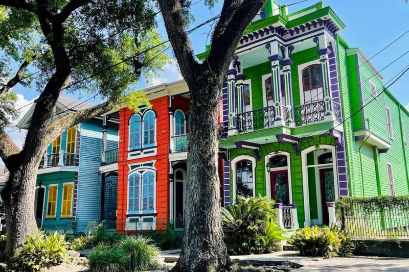 New Orleans: City & Cemetery Tour + Garden District Stroll - What Sets This Tour Apart from Other Options