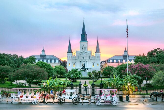 New Orleans City Tour with Drink and Souvenir - Key Points