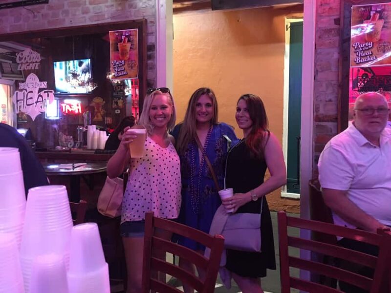 New Orleans Cocktails, History, Voodoo & Paranormal Tour - Iconic Landmarks: Jackson Square and the Old French Quarter