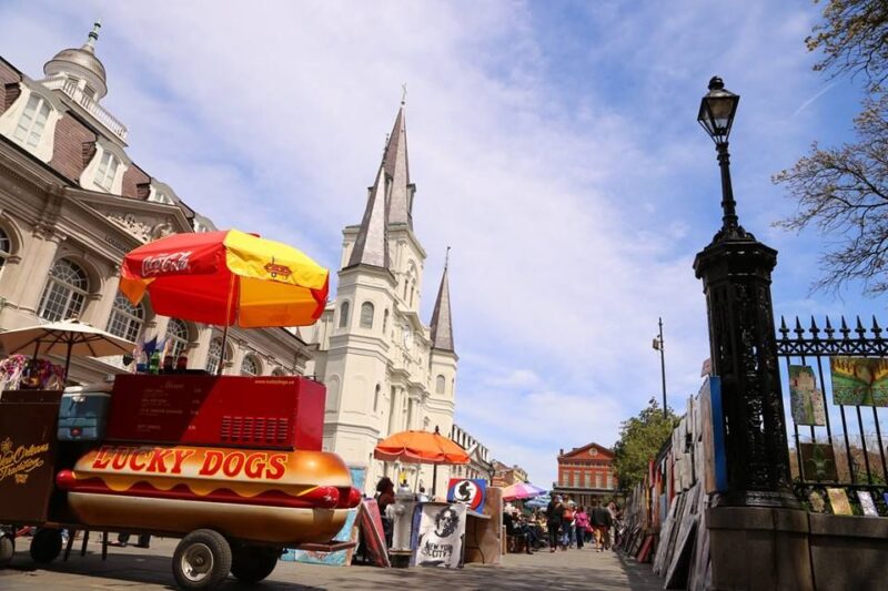 New Orleans Drunken Ghost and Vampire Experience - Explore the Haunted and Nefarious Side of the French Quarter