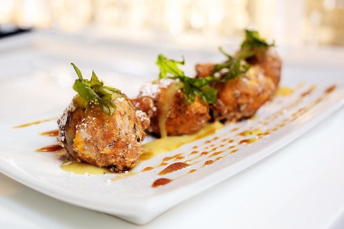 New Orleans Food and History Walking Tour - Starting the Tour in the French Quarter