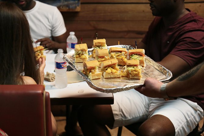 New Orleans Food and History Walking Tour - Group Size and Booking Tips