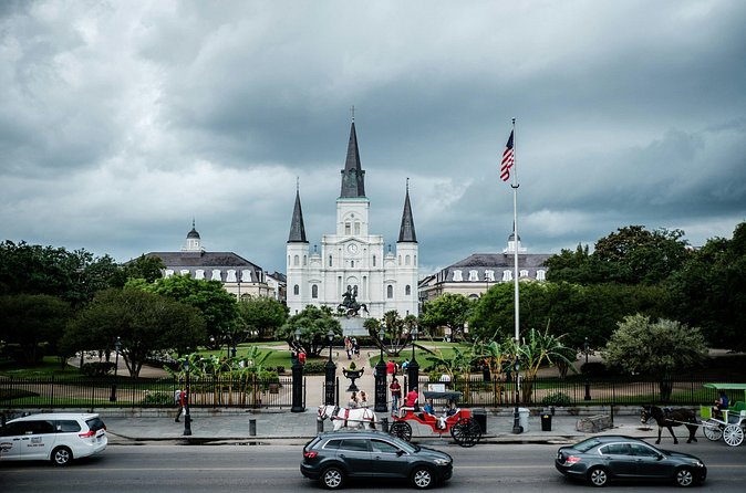 New Orleans French Quarter Audio Tour: Iconic Sites & Hidden Gems - Dive Into Louisiana’s Past at the Presbytère and Pharmacy Museum